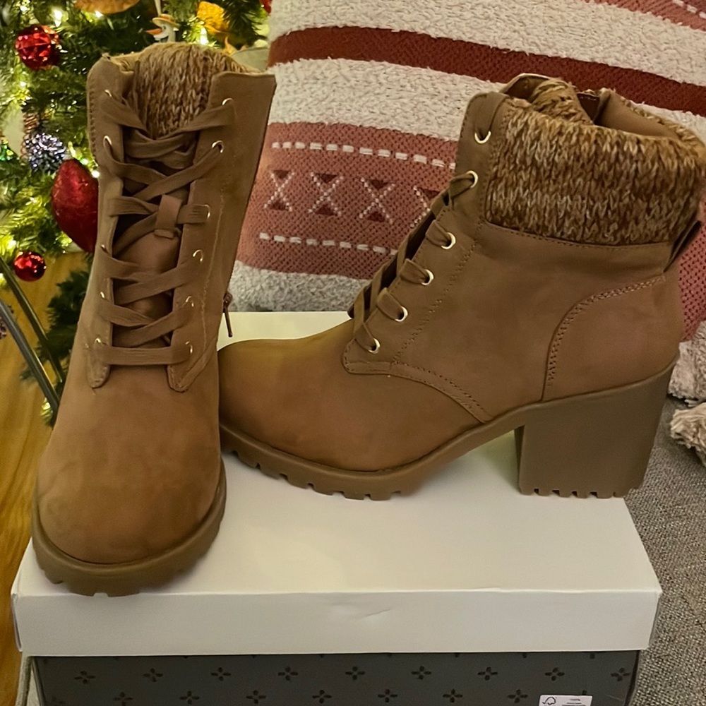 Sun Stone boots
